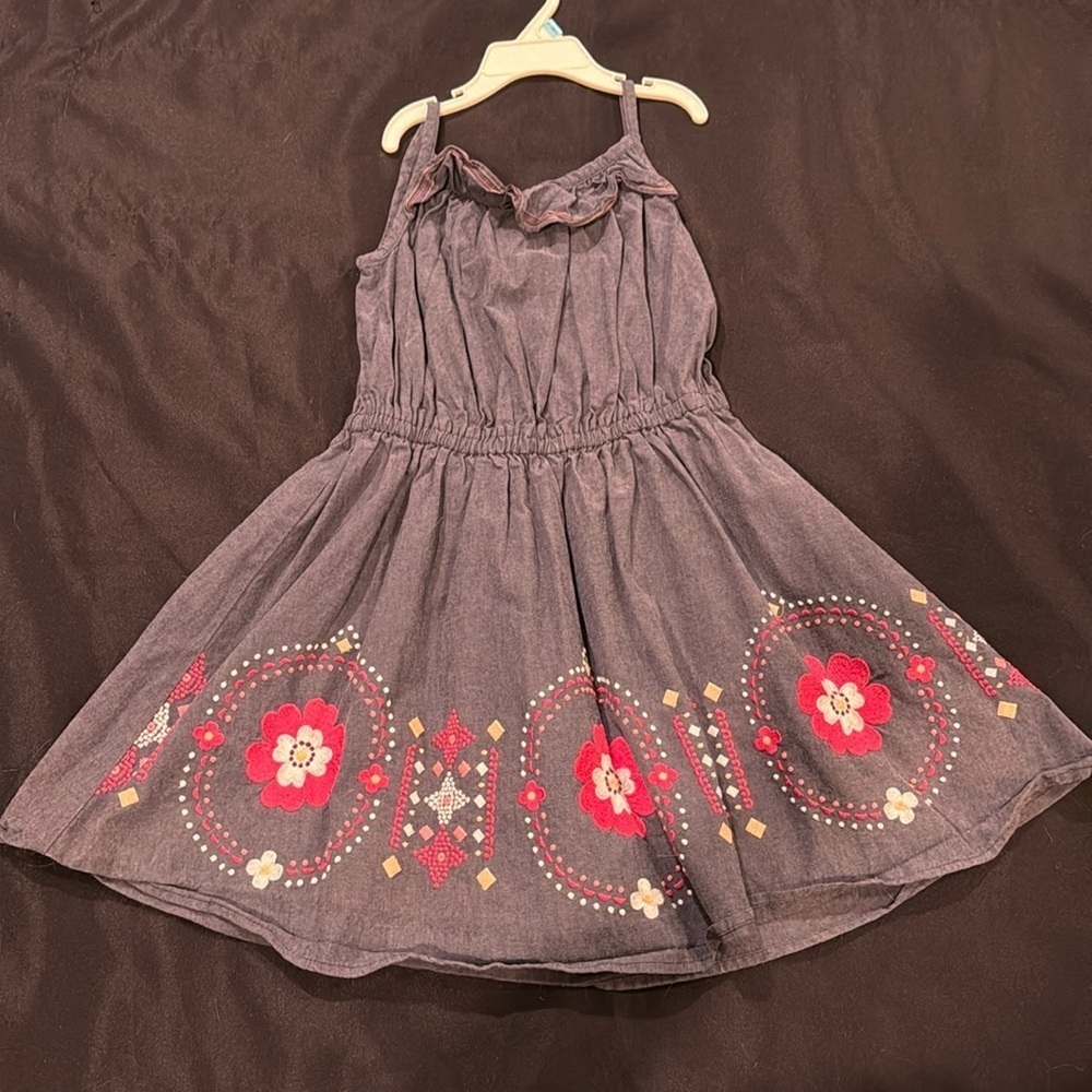 Gymboree dress with floral embroidery size 7